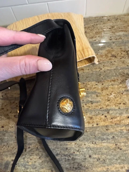 Salvatore Ferragamo Black Leather Crossbody with Gold Hardware EUC No callouts - Picture 8 of 10